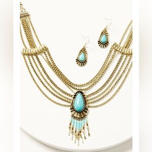 Shyanne necklace and earring set
